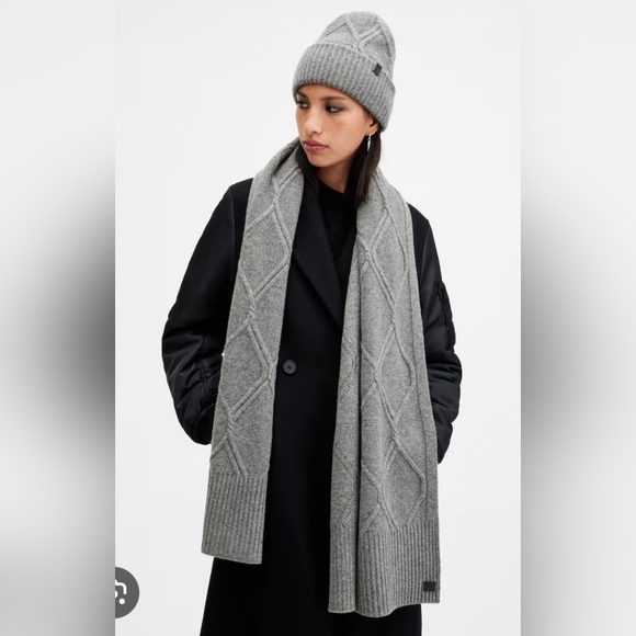 ALLSAINTS Wool Blended Cable Beanie & Scarf Gift Box - Picture 9 of 9